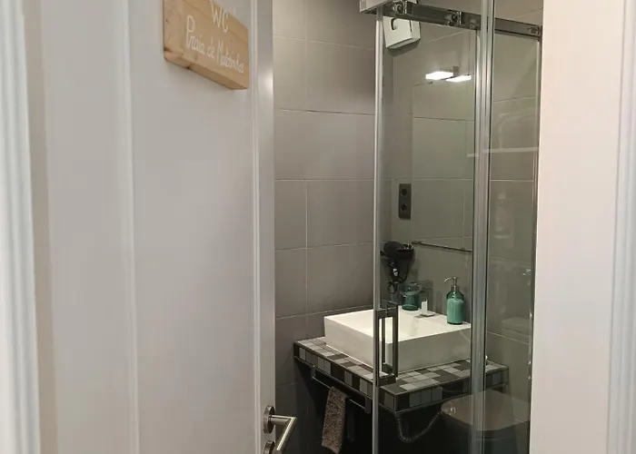 Supertubos House Peniche