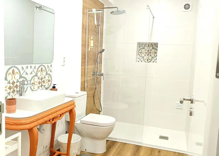 Supertubos House Peniche 住宿加早餐酒店 阿通奎亚·达·巴利亚