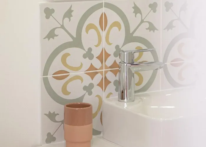 Supertubos House Peniche 4* 阿通奎亚·达·巴利亚