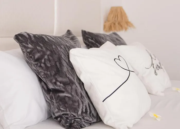 Supertubos House Peniche