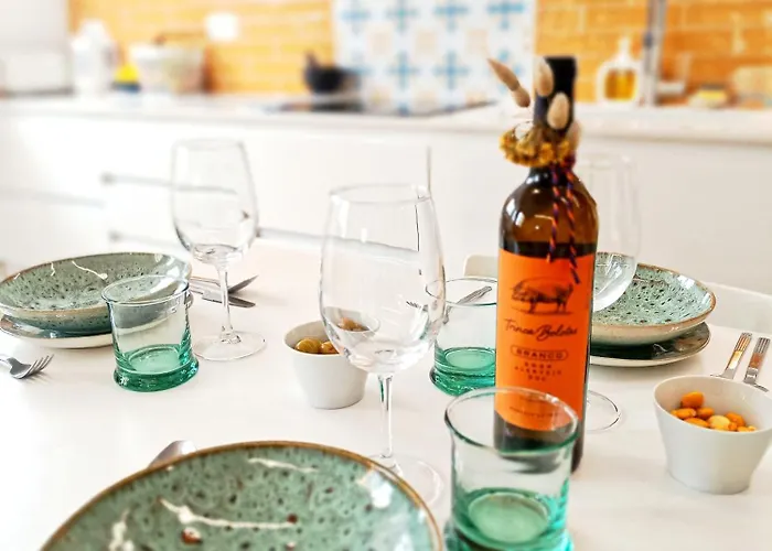 Supertubos House Peniche 4* 阿通奎亚·达·巴利亚