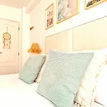 Supertubos House Peniche Bed & Breakfast