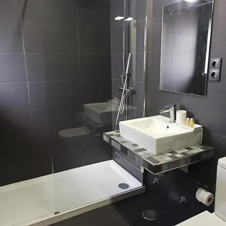 Supertubos House Peniche