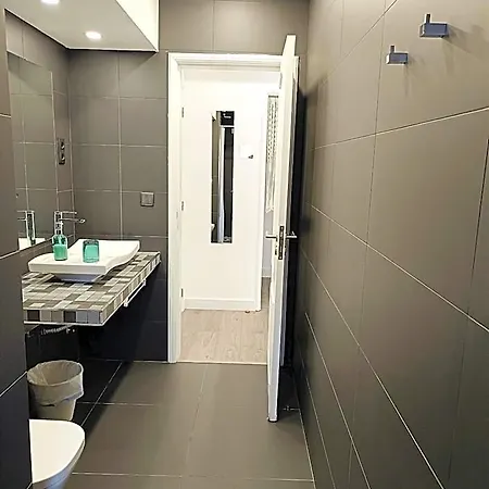 Supertubos House Peniche