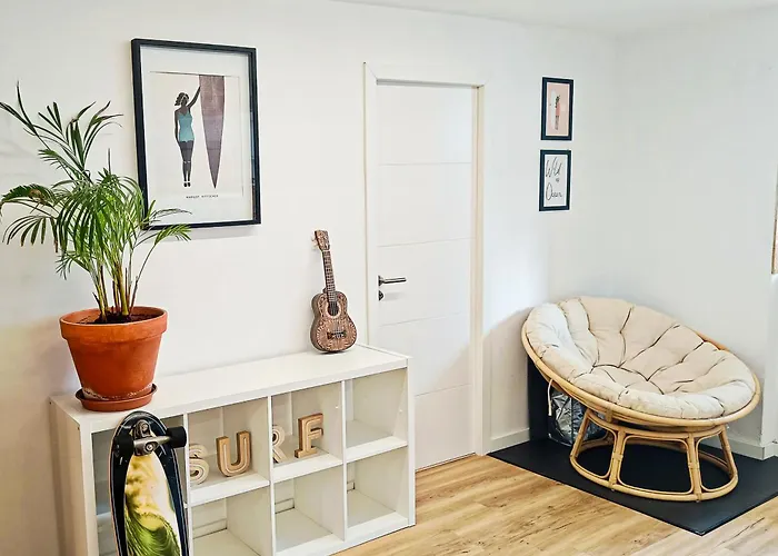 Supertubos House Peniche Bed & Breakfast