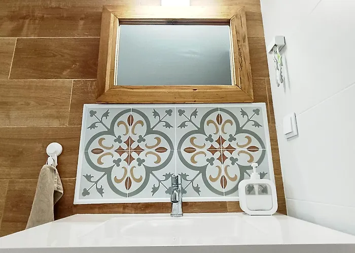 Supertubos House Peniche 4*