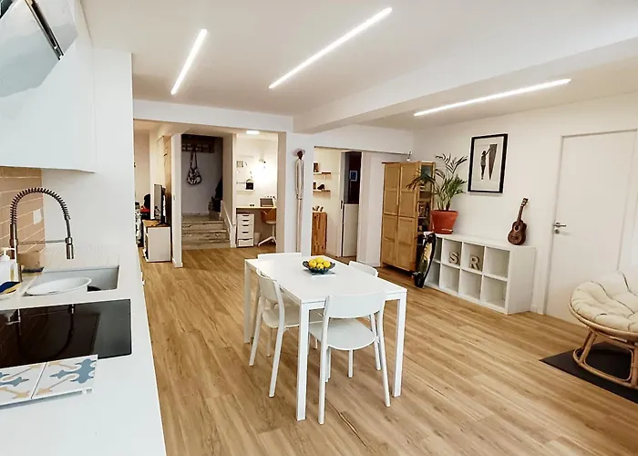 Bed & Breakfast Supertubos House Peniche Atouguia Da Baleia